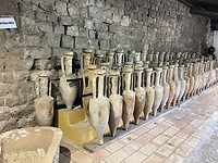 Amphoren in archeologisch museum