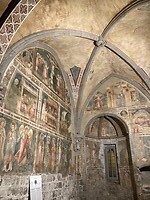 De gewelven met de fresco’s in de Basiliek