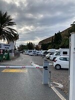 Zo ziet een camperplaats er vaak uit. Niet geweldig dus