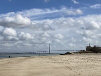 Zicht op de brug naar Le Hâvre