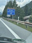 76309142-BA0F-4759-BBD4-52FF1622011C
