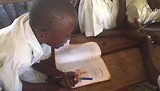filmfragment lezen in het Swahili