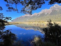Mirror Lake (op weg naar Milford Sound)