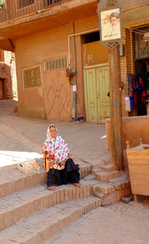 Abyaneh, kleurrijke kledingstijl