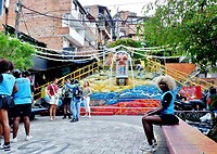 Comuna 13, dansers