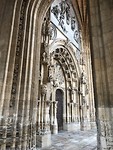 Ingang Cathedraal