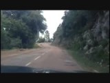 Geniet even mee van de bochtjes van het super wegennet in Corsica
