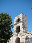 1 (41)Arles