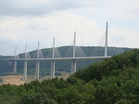 1(1)viaduct Millau
