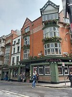 Pub