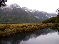 Mirror lakes walk