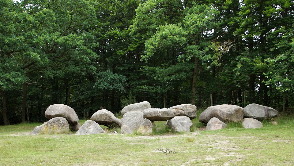 Hunebed bij Steenbergen