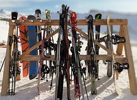 19 ski stalling