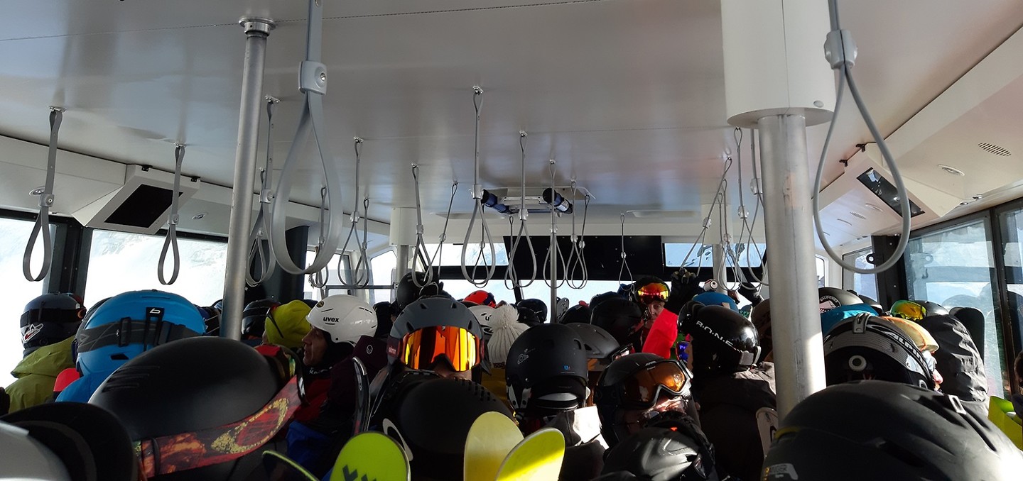 11 Gondel naar hoogste punt Breuil Cervinia