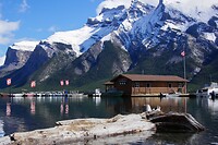 Lake Minnewanka