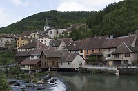 DSC00009-01