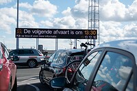 wachten voor de boot