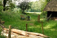 DSC02283-01