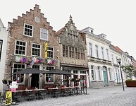 DSC08435-02