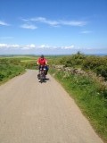 Klimmen over de klippen bij Staithes