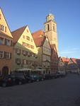 Dinkelsbühl. Ik sliep in het lichtgroene pand