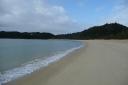 Mooi verlaten strand