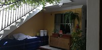 Hostel Yellow House