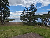 Doorkijkje van de hamn naar Vänern