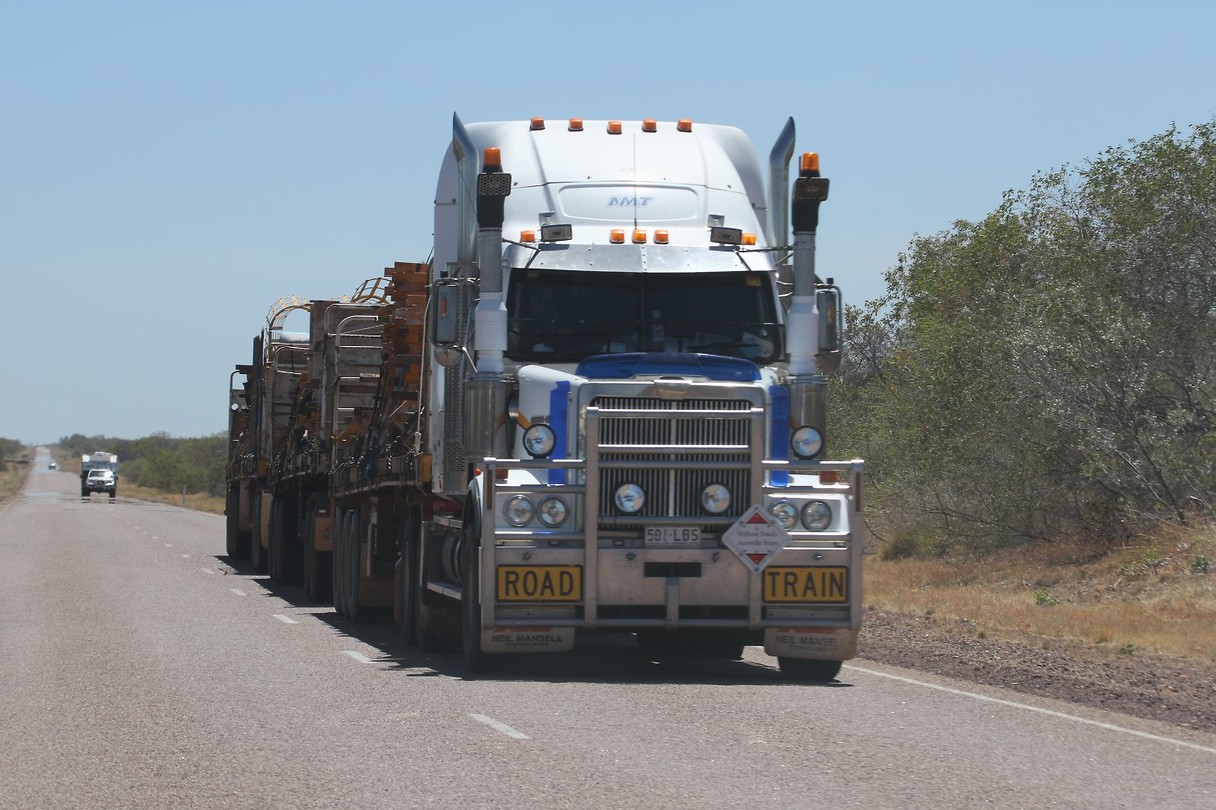 Roadtrain, Stuart Highway