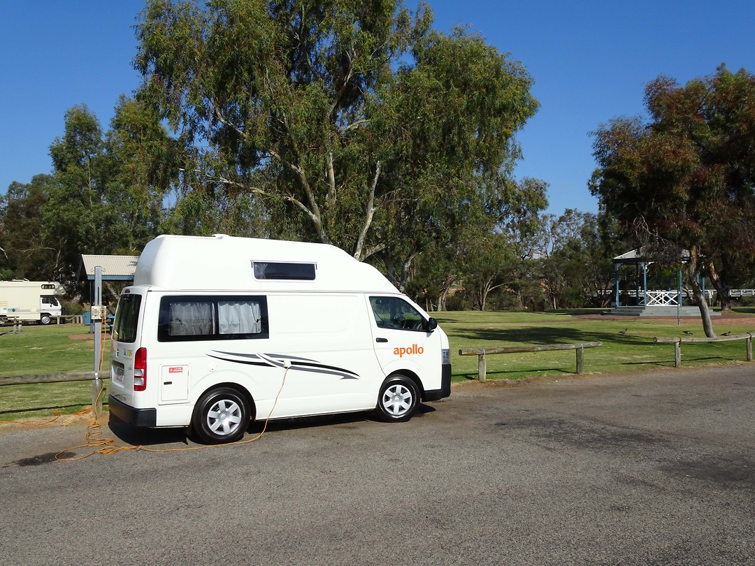 Onze 2WD campervan, York (gratis camping!) Foto Ons reisblog