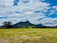 Mt Surgeon en Mt Abrupt