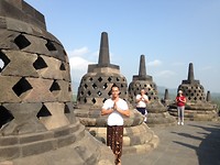 Boven op de Borobodur