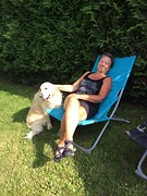We passen op de hond van ons gastgezin in Pussigny.