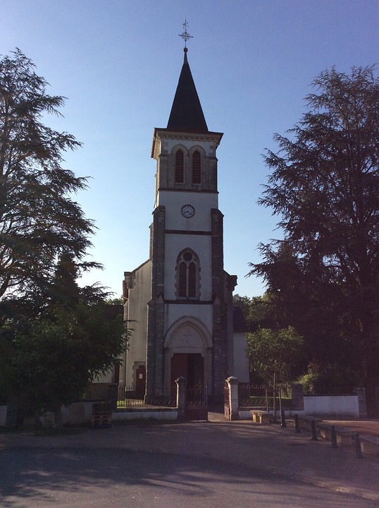 Kerkje onderweg