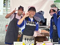19 oktober - Takamatsu - vrolijk personeel