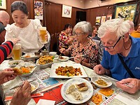 19 oktober  - Kobe - 's avonds bij aankomst gezamenlijk een Chinese maaltijd