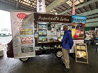 26 oktober - Odawara - en dat alles vanuit dit piepkleine tentje op wielen, elke cm2 is benut