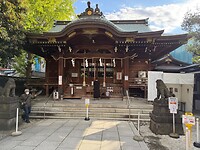 28 oktober - Tokyo - Shinto tempel Ameya Yakocho