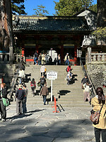 30 oktober Nikko - 12 - Poort naar de tempel