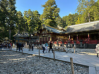 30 oktober Nikko - 13 - Tempelgebouwen