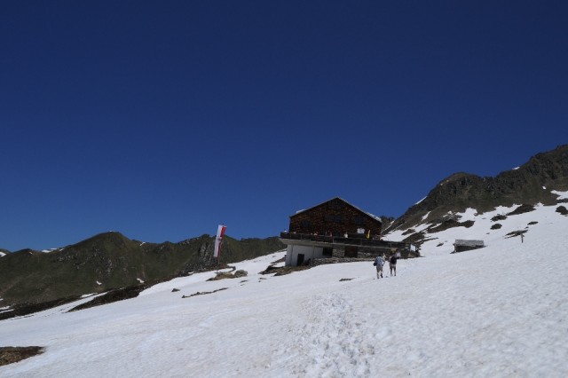 Edelhütte in de sneeuw