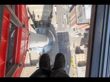 Glazen vloer in de Calgary Tower