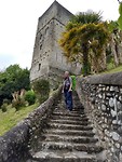 De trappen omhoog bij Sauveterre-de-Bearn