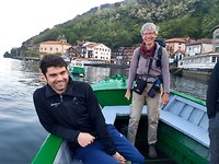 Met veerbootje over de baai bij Pasajes