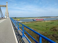 Prins Willem Alexander brug over de Waal