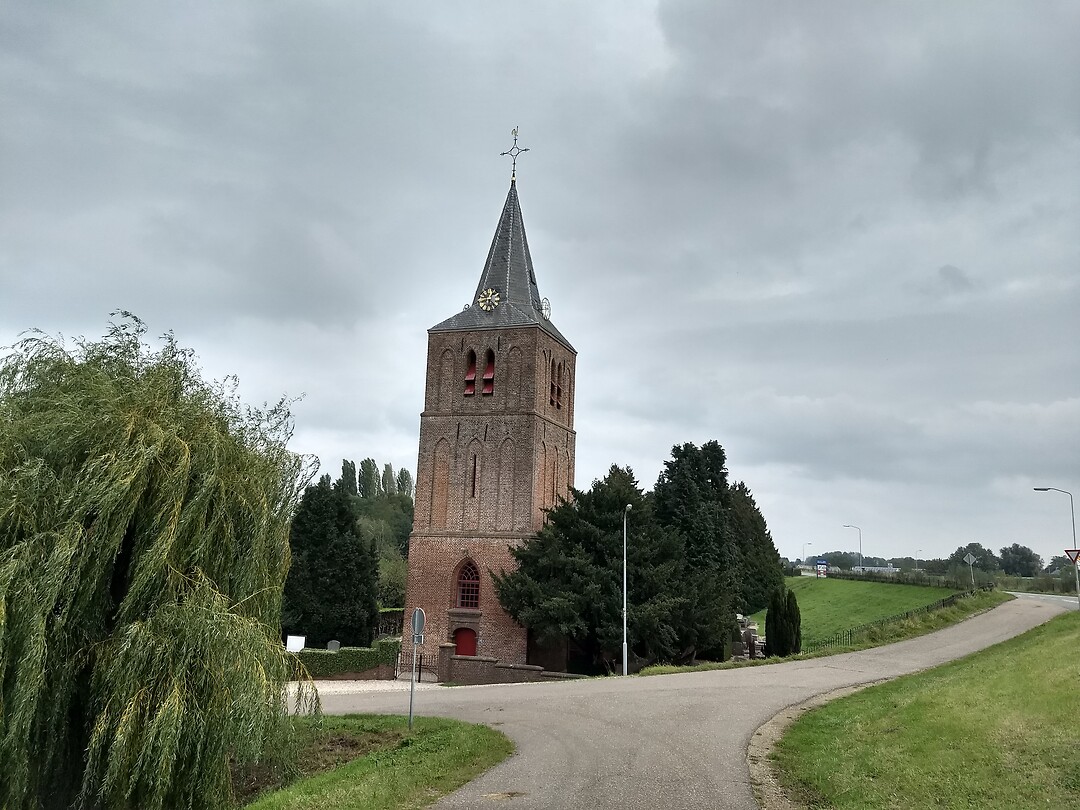 Kerkje van Hien