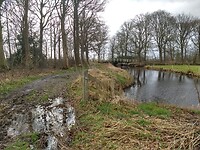 modder langs het Eelderdiepje