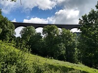 Het oude spoorviaduct na Arquejols
