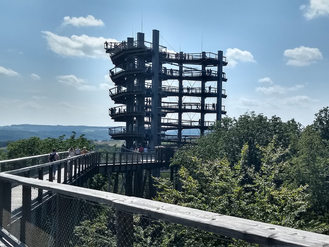 Uitzichttoren baumwimpfelpfad