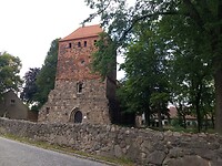13e-eeuwse kerk van Massen